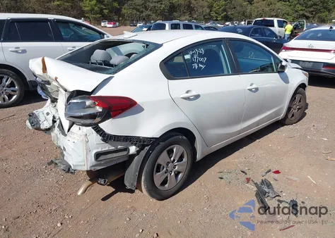 2018 Kia Forte Lx из США, поврежденный, VIN 3KPFL4A75JE234986